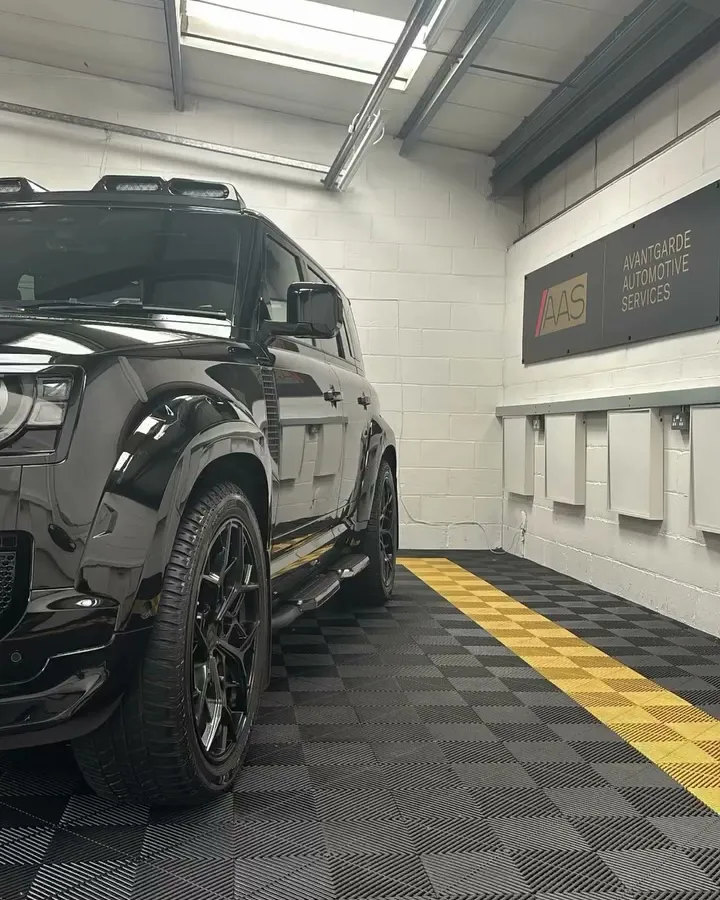 Black Urban Defender 110 after an enhancement detail, in the Avantgarde unit